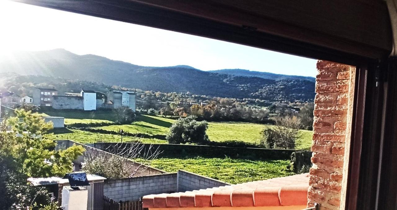 Vila La Higuera De Gredos Higuera de las Dueñas Exteriér fotografie